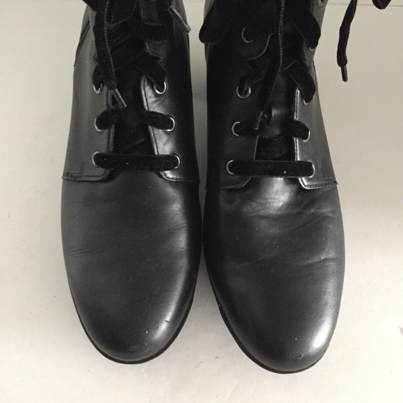 Munro Women Brittie Ankle Boots Leather Booties Round Toe Velvet Laces 11.5M EUC - Picture 4 of 16